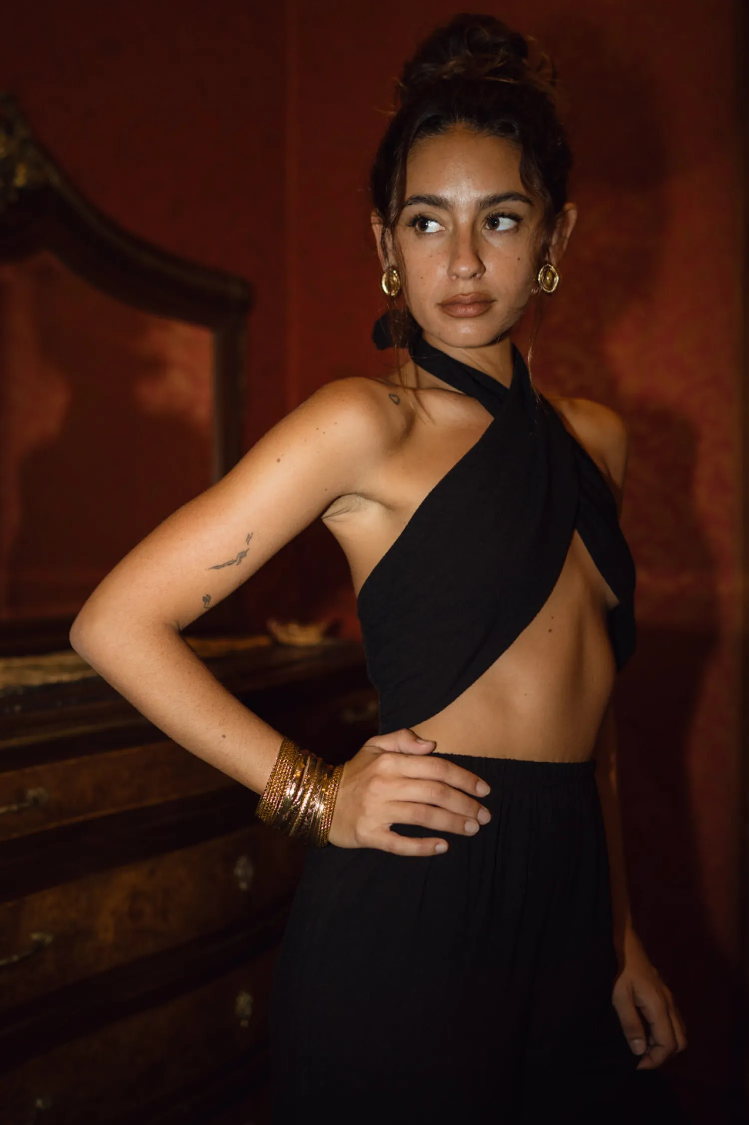 Sale Amalfi Black Linen Halter Top Tees + Tanks|Vacation Tops