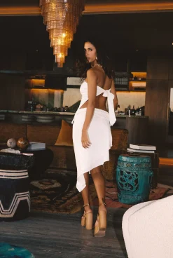 Best Belleza White Strapless Asymmetrical Top Date Night Tops|Bridal Tops