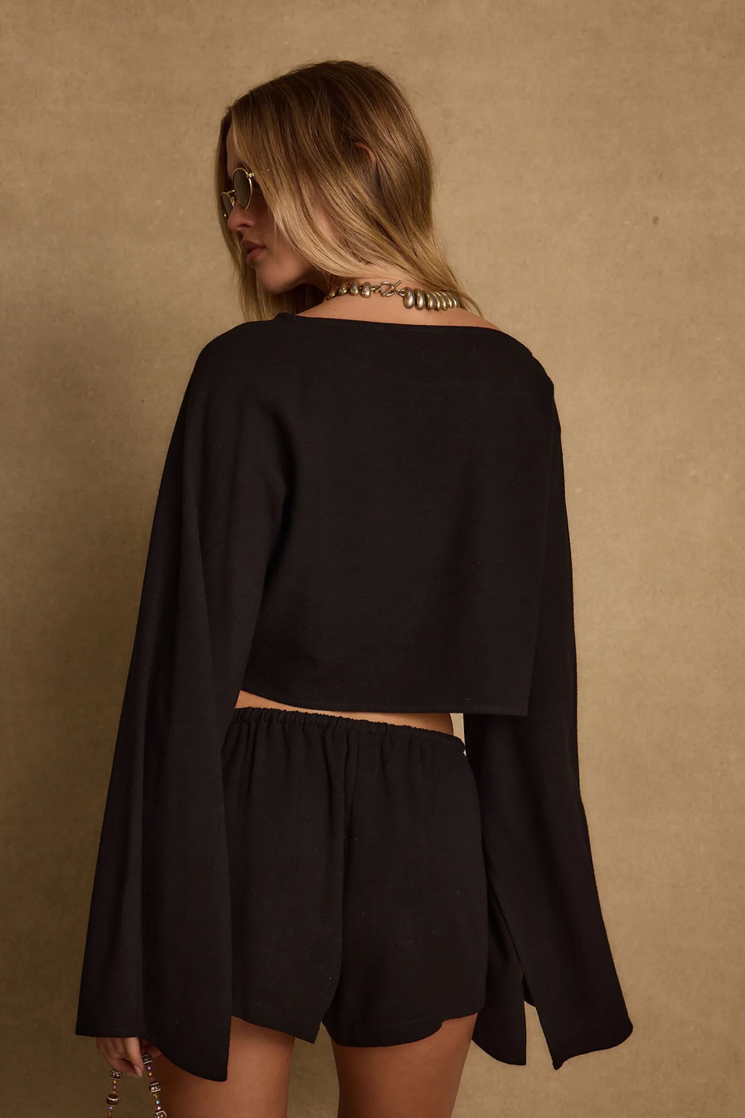 Outlet Clear Breeze Black Linen Top Sets|Sets