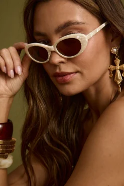 Hot Joanne Cream Milky Sunglasses Golden Hour Bachelorette|Seashells + Wedding Bells