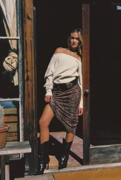 Fashion Margot Cream Asymmetrical Sweater Sweaters + Cardis|Long Sleeves
