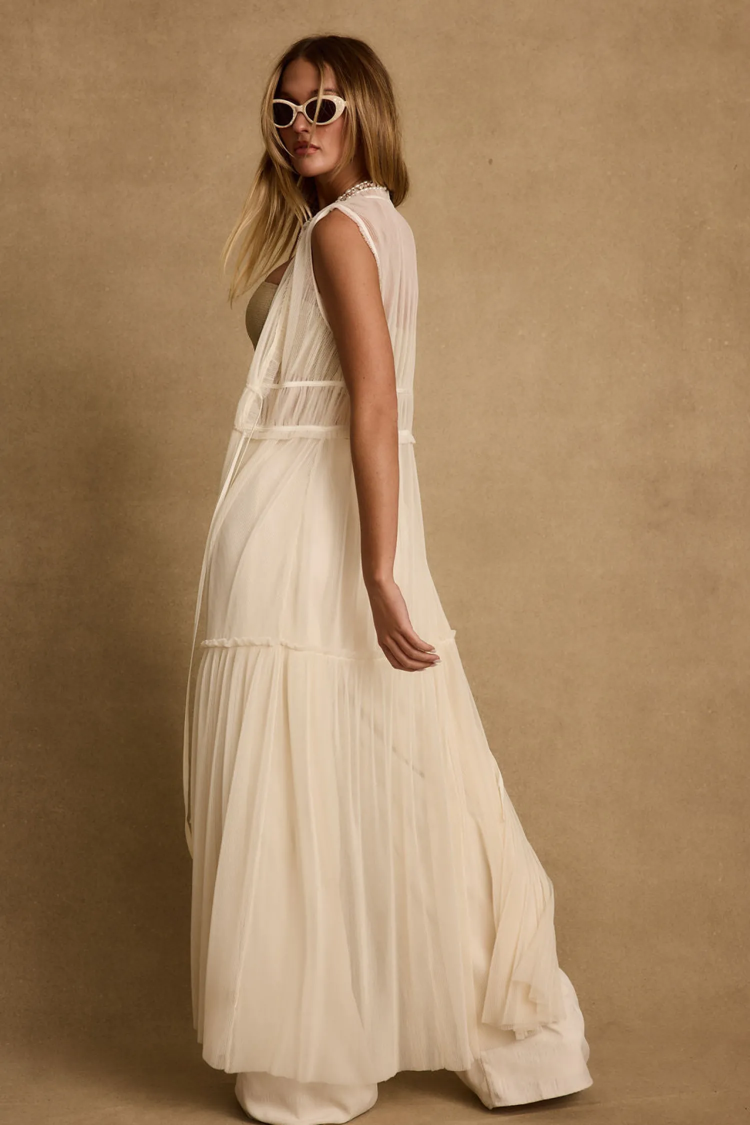 Sale Tahliya Chiffon Cream Longline Top The White Edit|Seashells + Wedding Bells