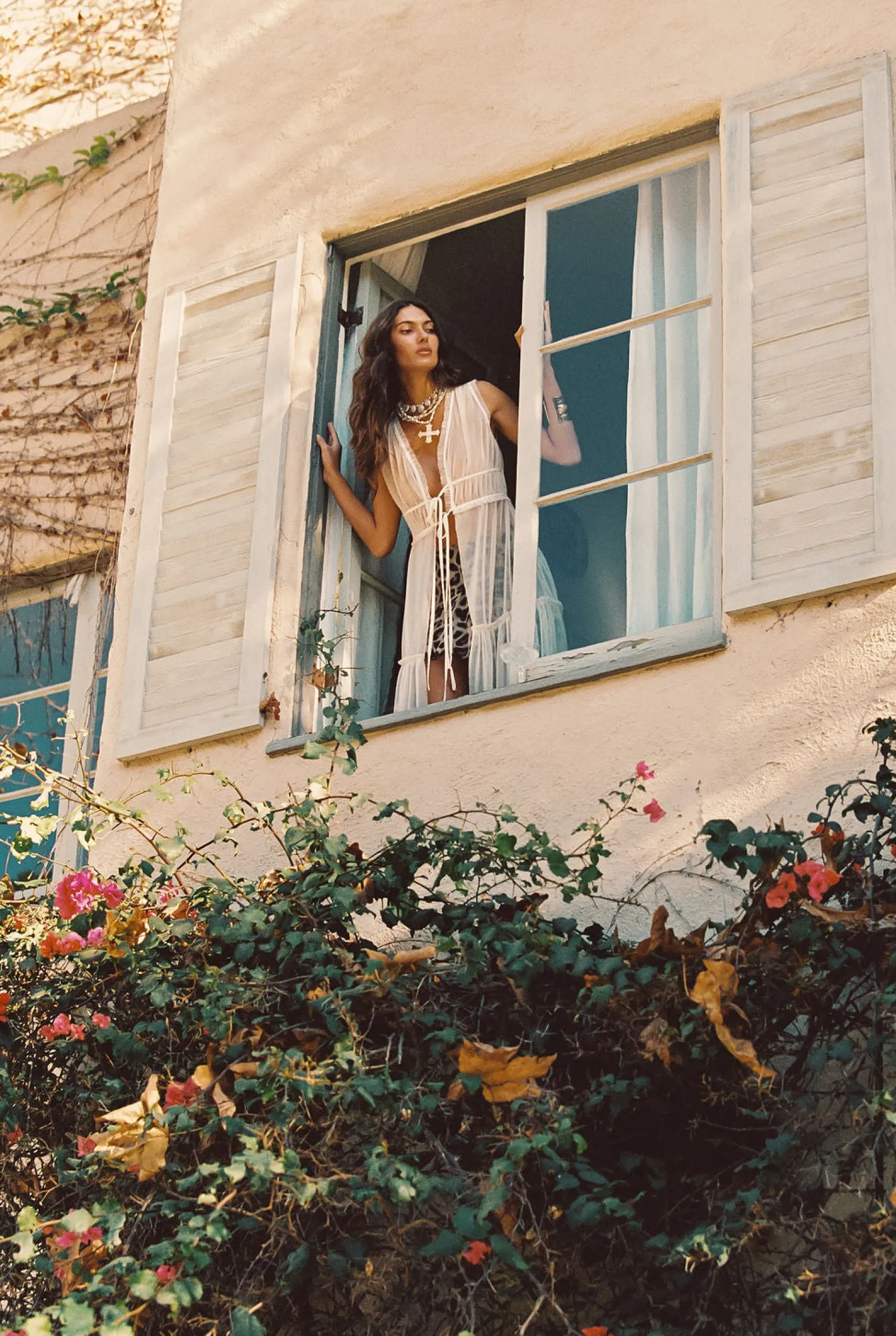 Sale Tahliya Chiffon Cream Longline Top The White Edit|Seashells + Wedding Bells
