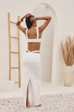 Clearance West Coast White Crop Top Tees + Tanks|The White Edit