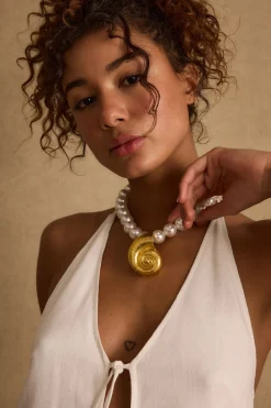 Discount Zabelle Pearl and Gold Statement Necklace Jewelry|Golden Hour Bachelorette